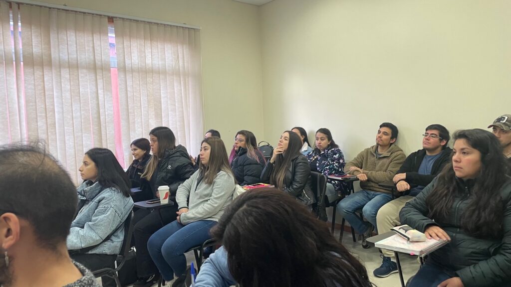 Taller de orientación profesional en Universidad de Magallanes